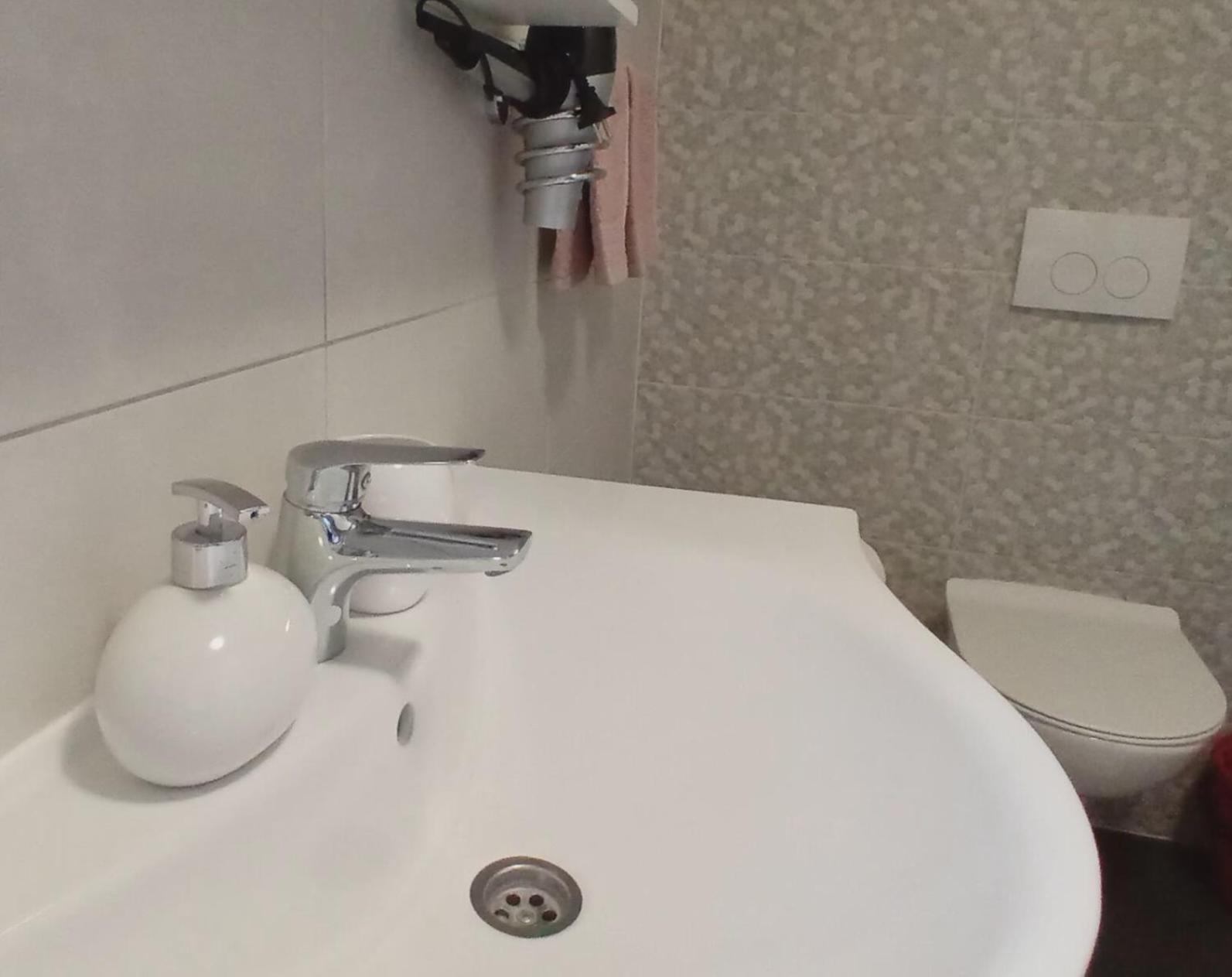 Apartman Diana,Free Parking بولا المظهر الخارجي الصورة